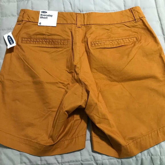 Old Navy Everyday Shorts - 6 - NWT - Picture 1 of 6